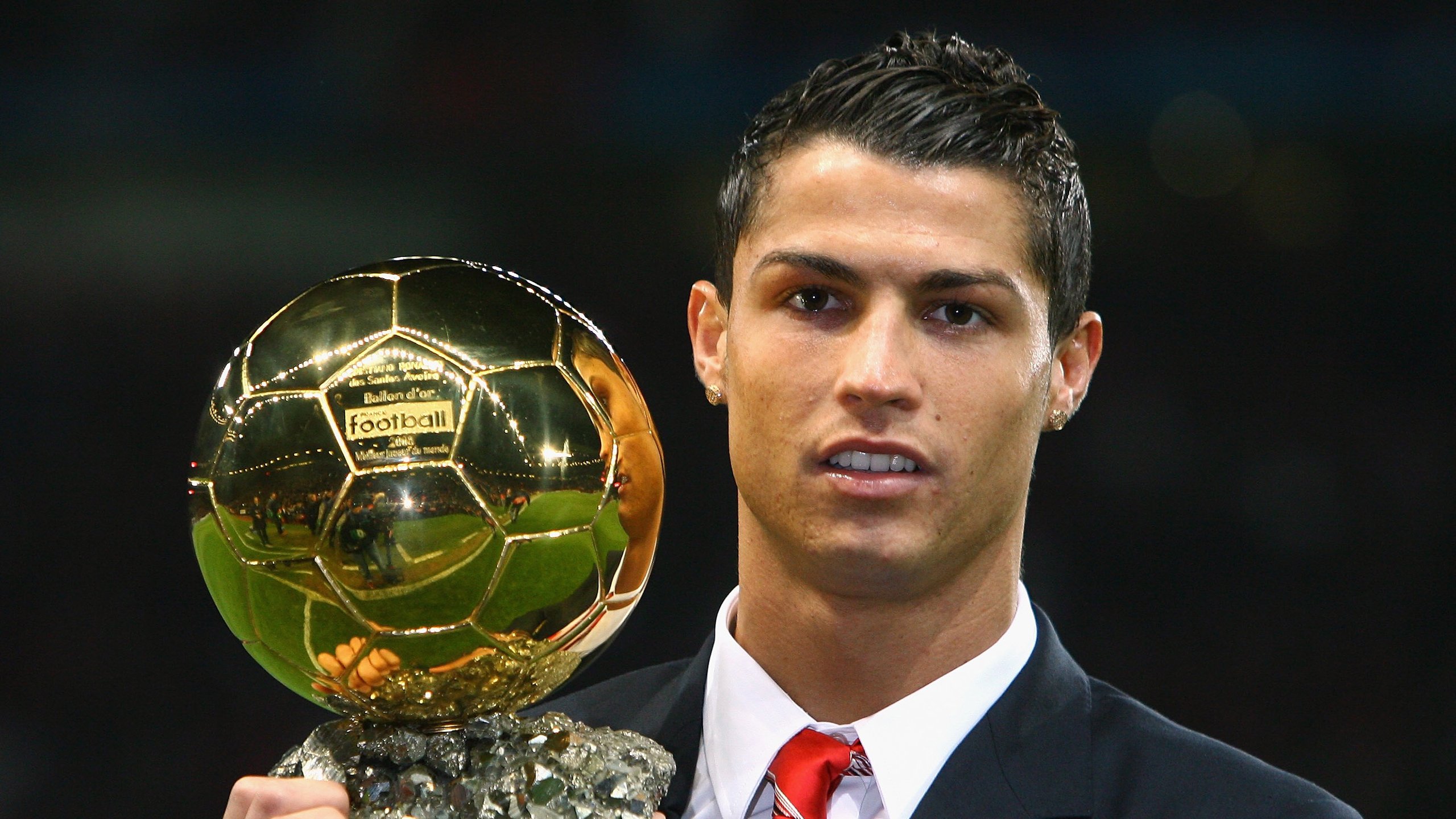 高卢雄鸡横扫袋鼠军团，凯恩致命一击引爆2026世界杯H组首战